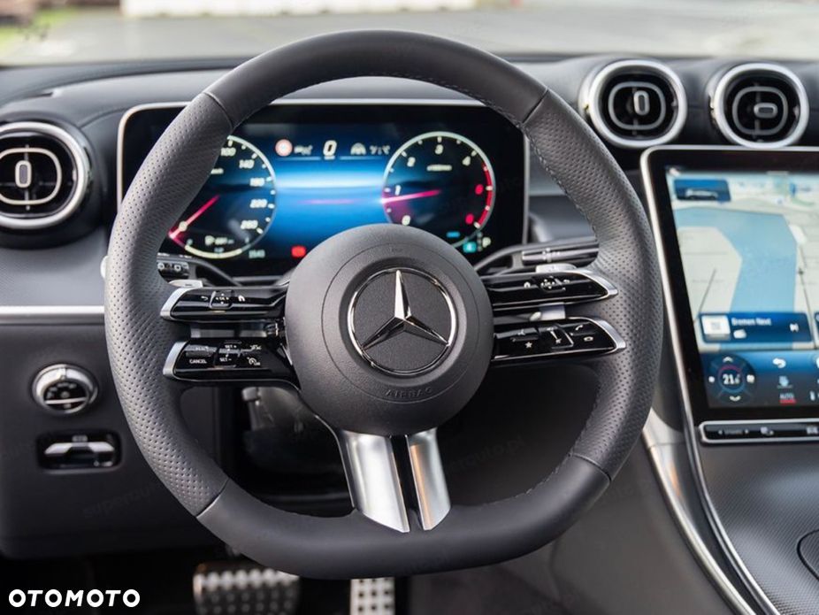 Mercedes-Benz GLC - 11