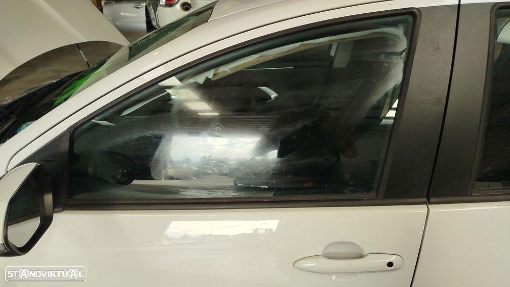 Vidro porta frente esquerda TOYOTA Yaris (_P21_, _PA1_, _PH1_) - 1