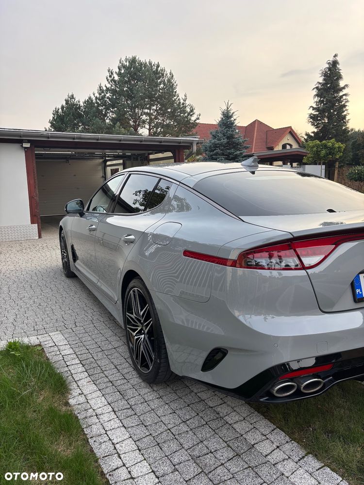 Kia Stinger 3.3 T-GDI V6 GT AWD - 4