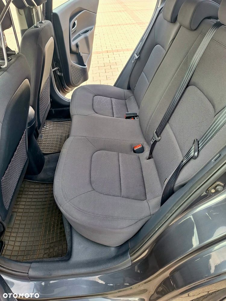 Kia Rio 1.4 M (klm) - 3