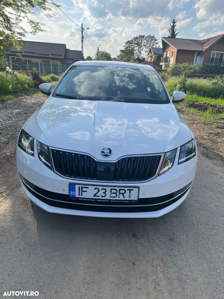 Skoda Octavia 2.0 TDI DSG Style - 1