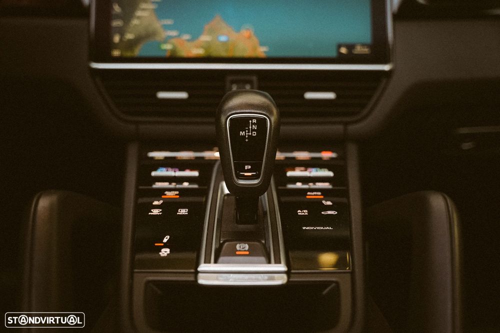 Porsche Cayenne E-Hybrid - 19