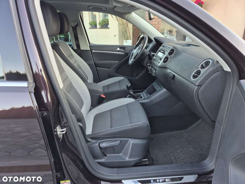 Volkswagen Tiguan - 13
