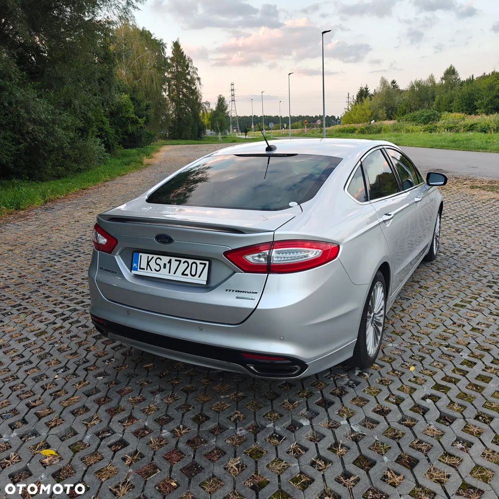 Ford Fusion 2.0 EcoBoost Titanium - 5