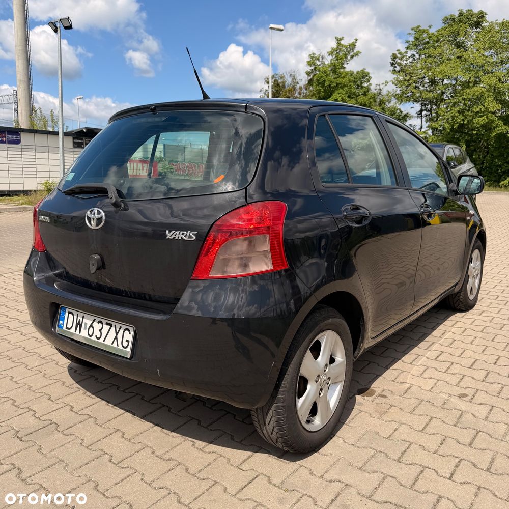 Toyota Yaris 1.4 D-4D Sol - 12