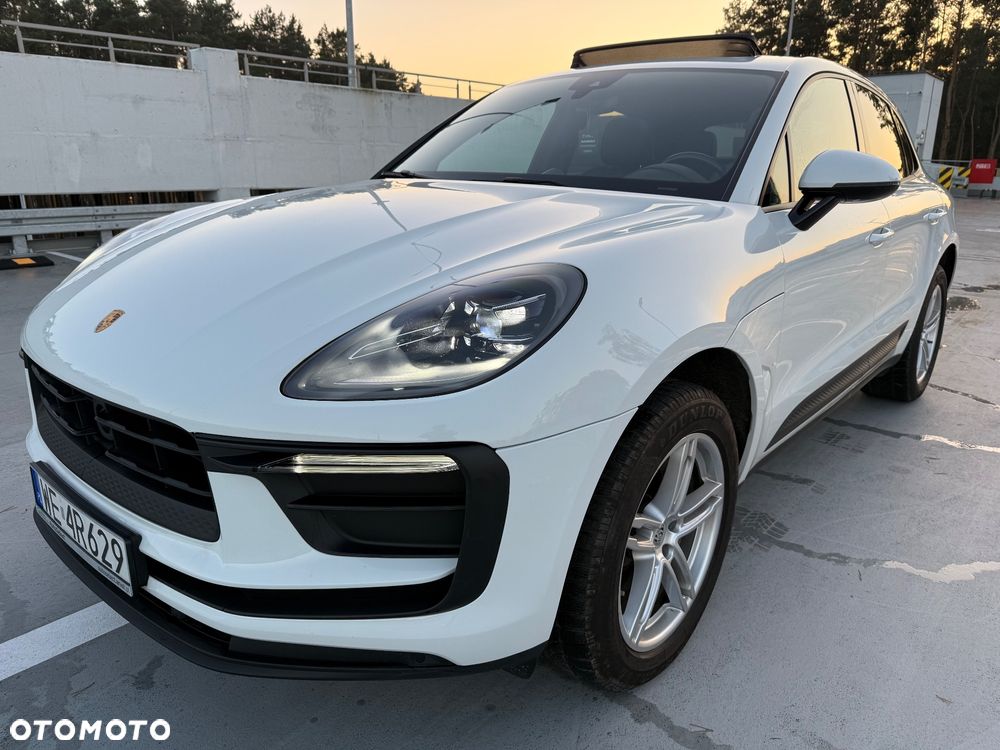 Porsche Macan Standard - 1