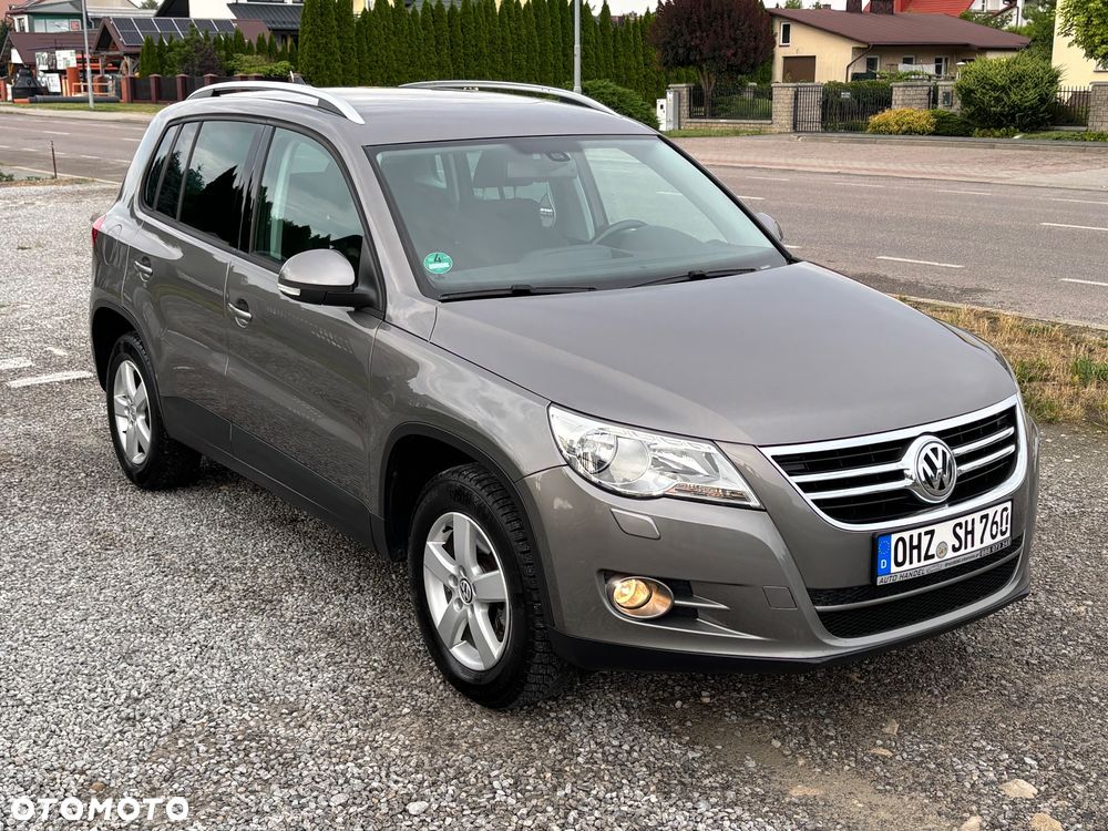 Volkswagen Tiguan - 2