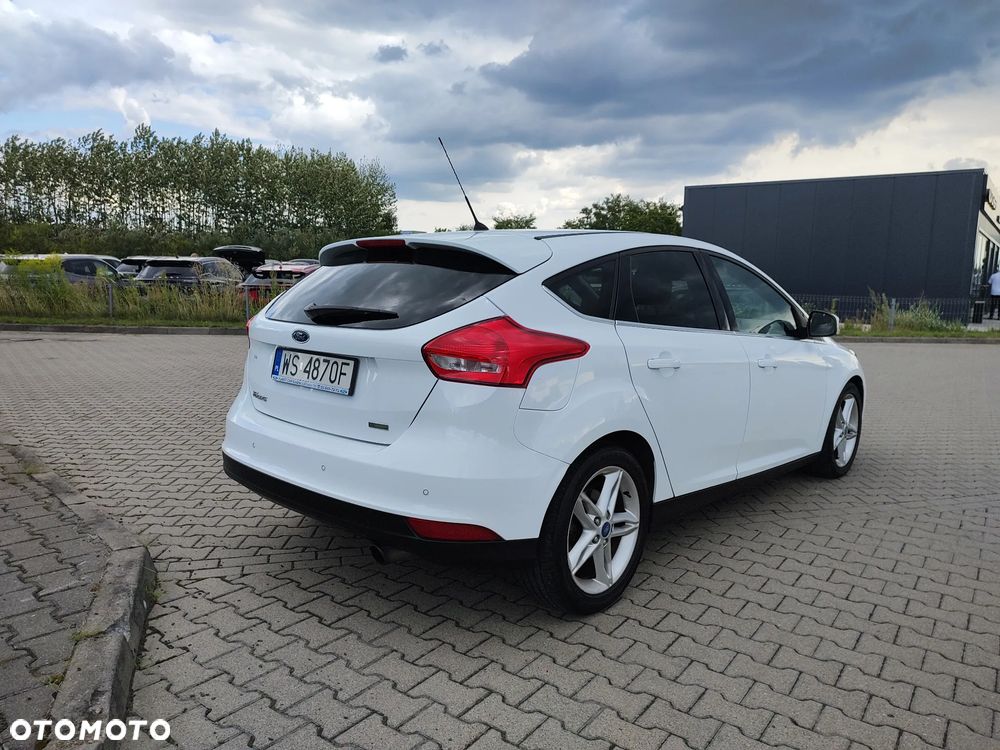 Ford Focus 1.5 EcoBoost Titanium ASS - 6