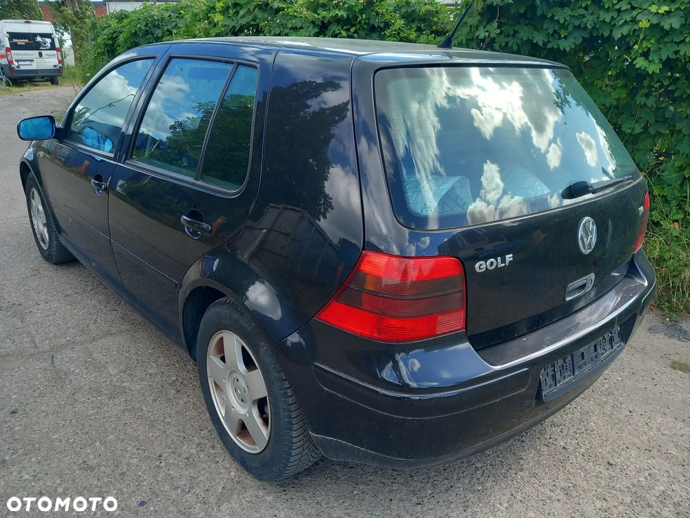 Volkswagen Golf 1.6 Highline - 3