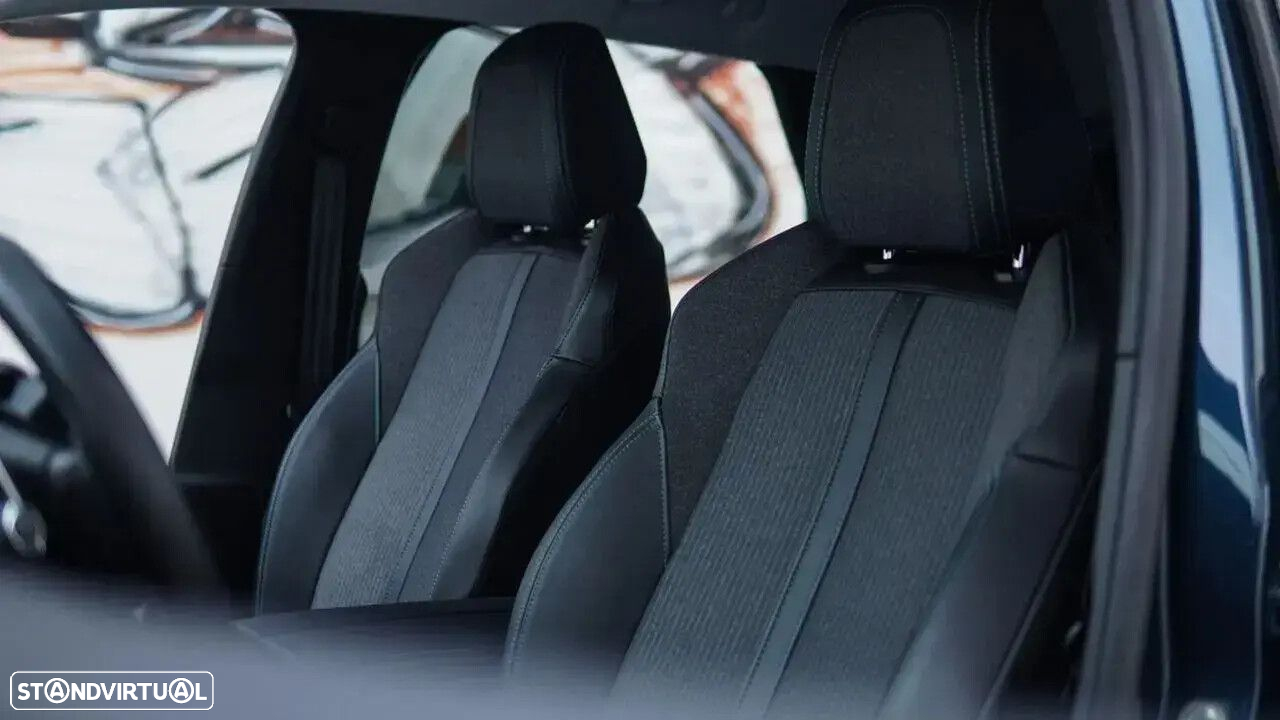 Peugeot 3008 1.6 Hybrid Allure Pack e-EAT8 - 58