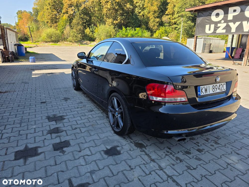 BMW Seria 1 2010 photo 4