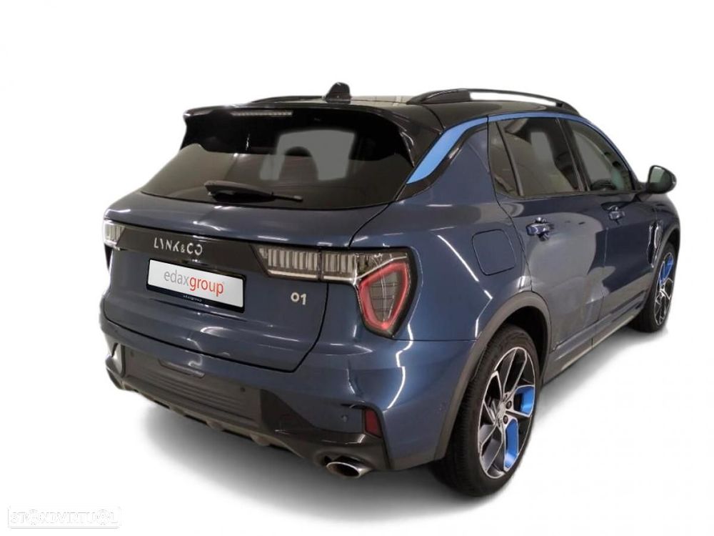 Lynk & Co 01 - 2