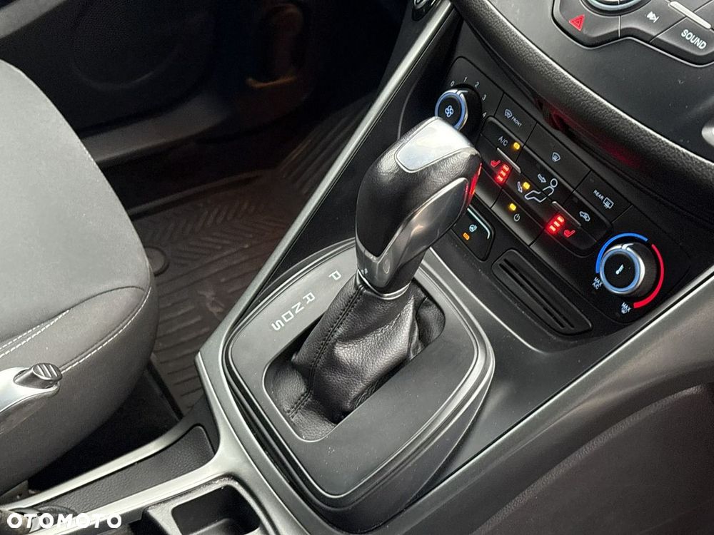 Ford Kuga 1.5 EcoBoost 2x4 Cool & Connect - 18
