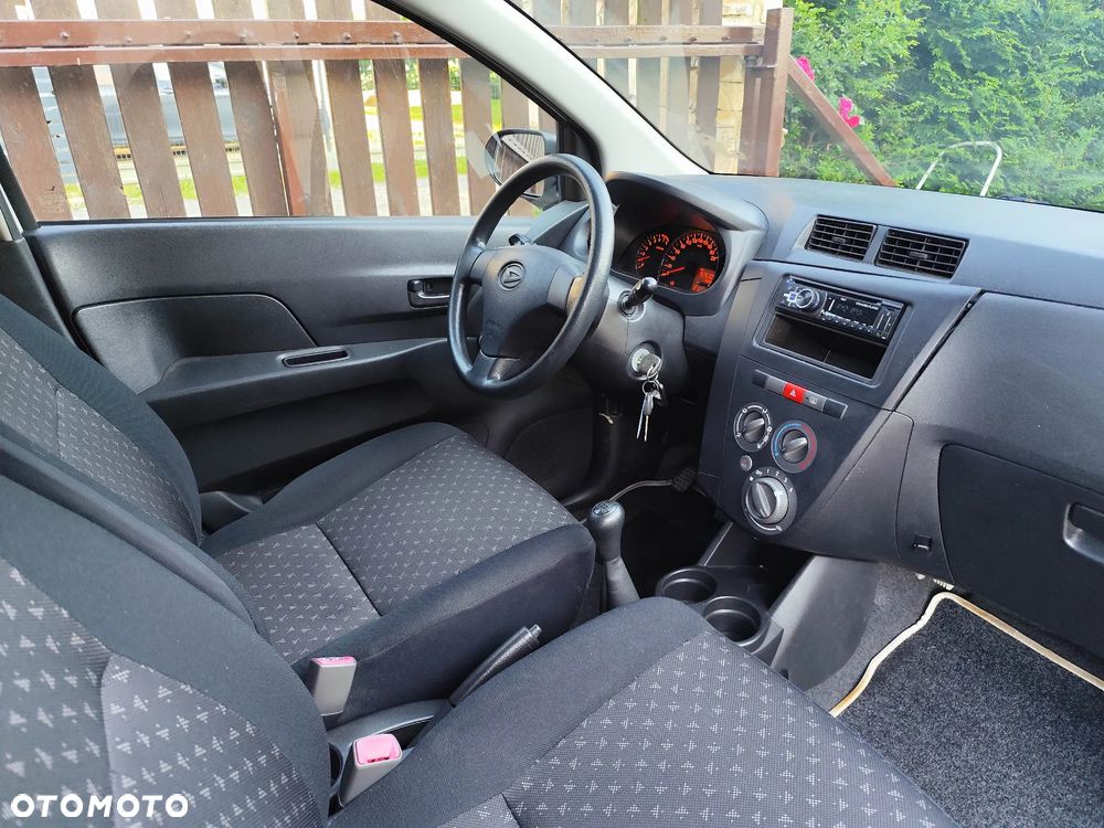 Daihatsu Cuore Top - 6