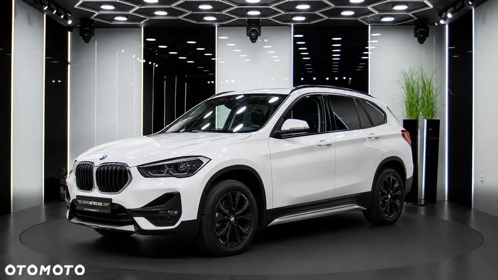 BMW X1 sDrive18i Sport Line - 2