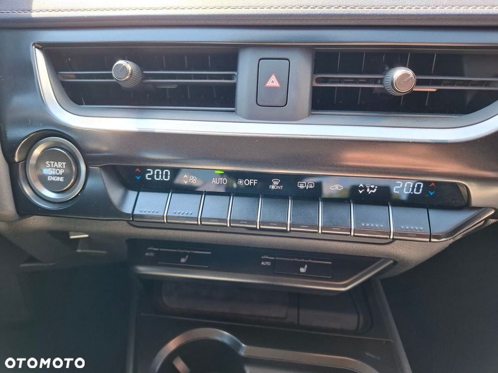 Lexus UX 200 Optimum 2WD - 31