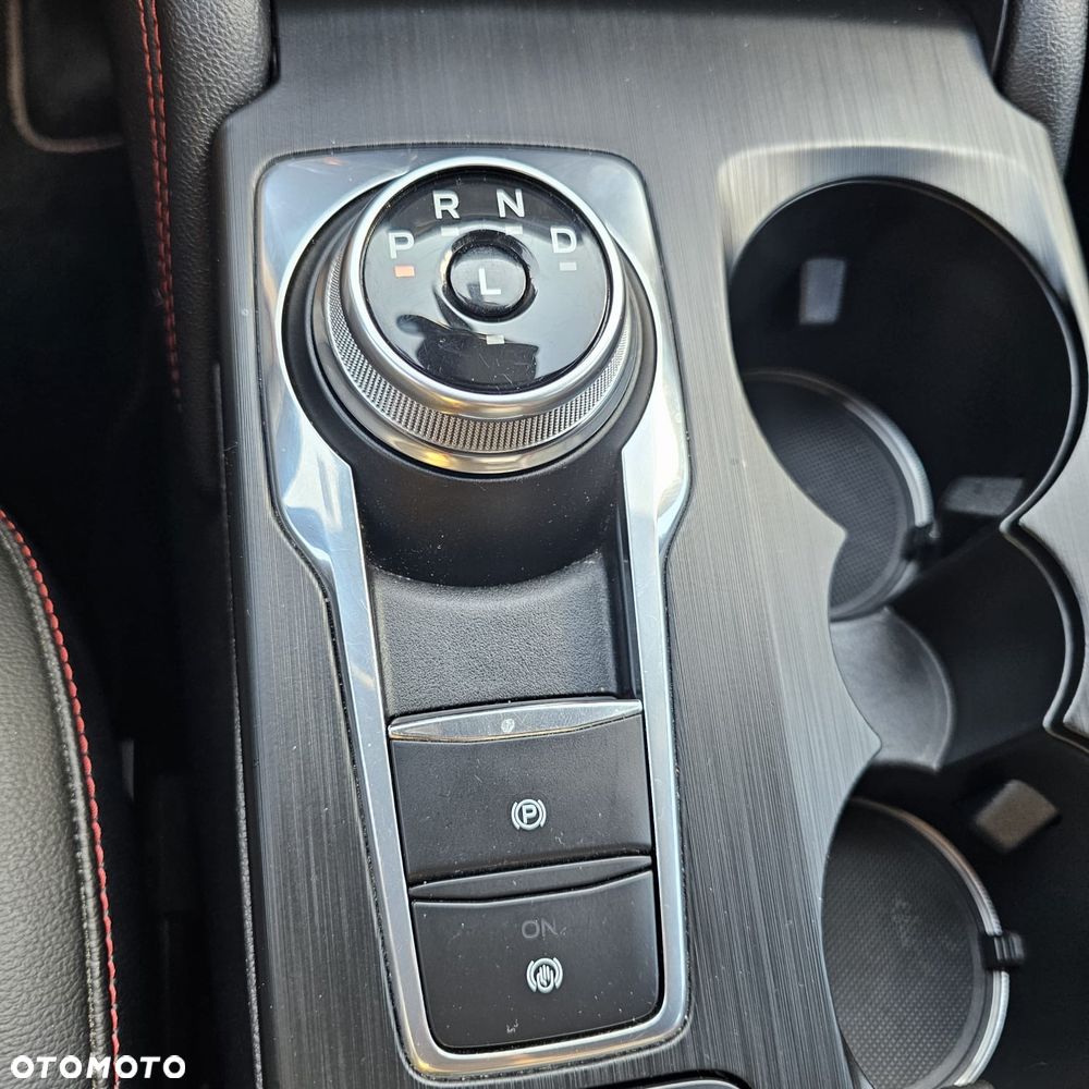 Ford Kuga - 22