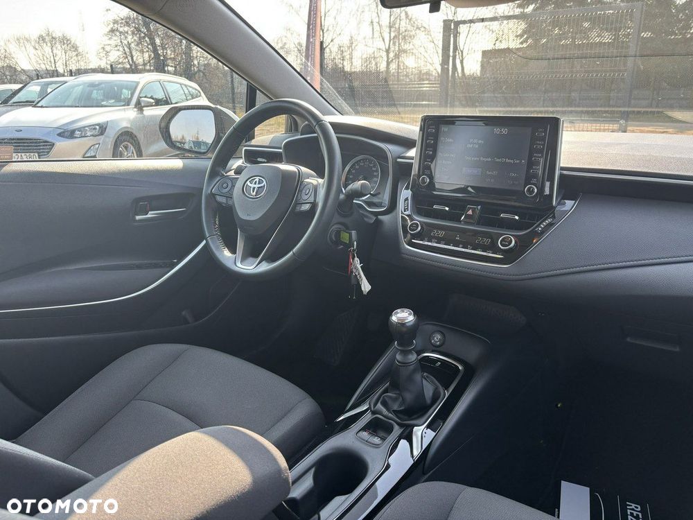 Toyota Corolla - 21
