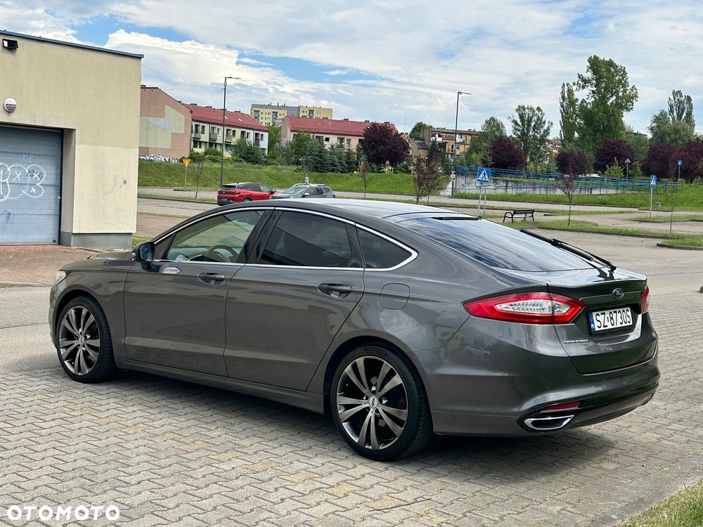 Ford Mondeo 2.0 TDCi Titanium - 9