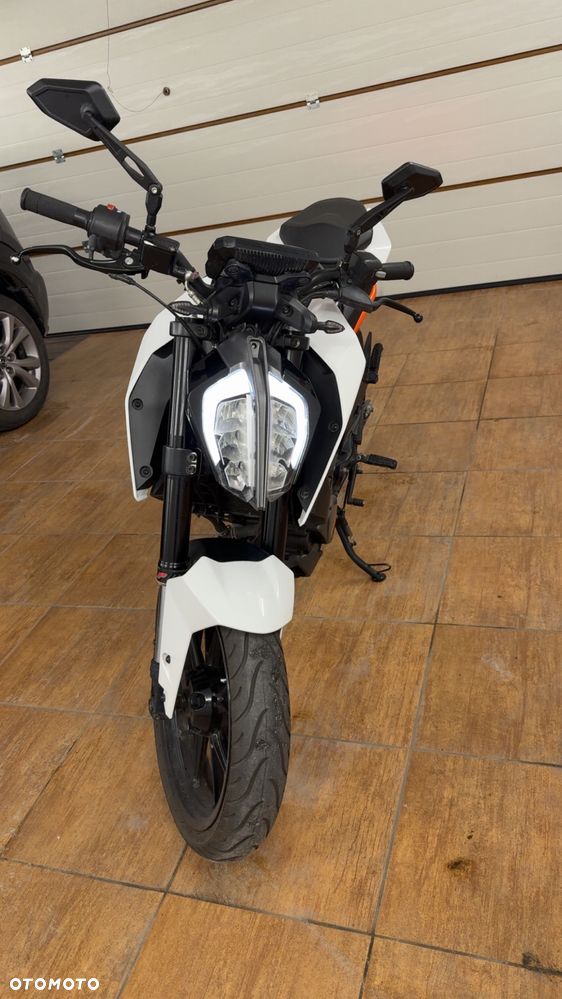 KTM Duke - 1