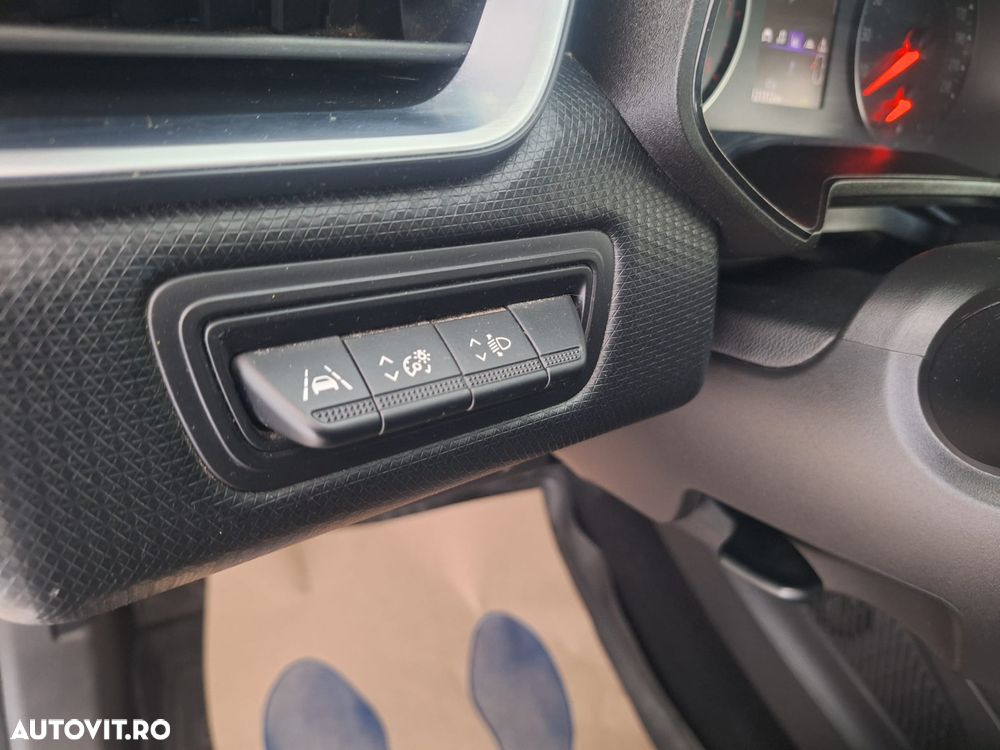 Renault Clio V 1.0 TCe 100 Equilibre - 30