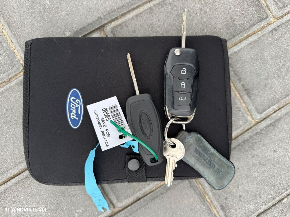 Ford Connect - 37