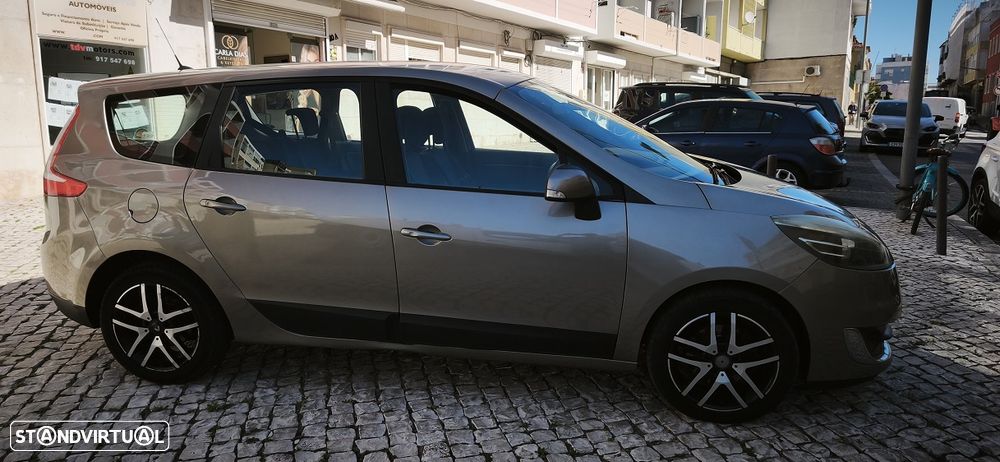 Renault Grand Scénic - 7