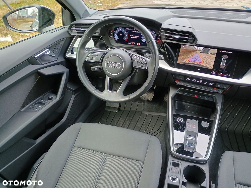 Audi A3 Sportback - 13