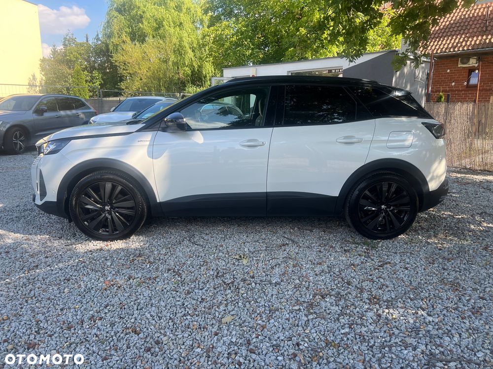 Peugeot 3008 Plug-In Hybrid 225 e-EAT8 GT - 12