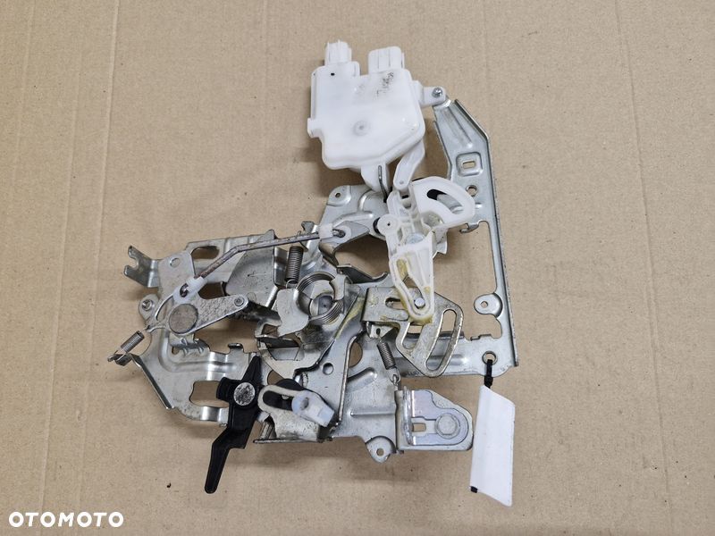 RENAULT MASTER III 3 ZAMEK MECHANIZM DRZWI PRZESUWNYCH PRAWY 826703236R - 1