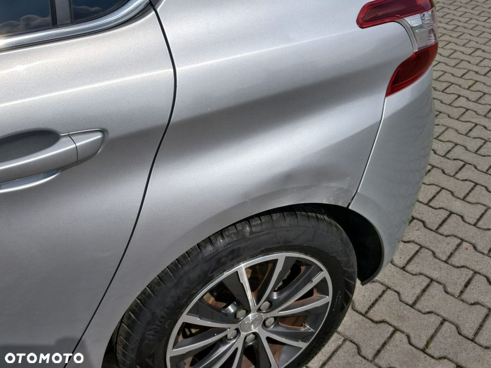 Peugeot 308 - 17