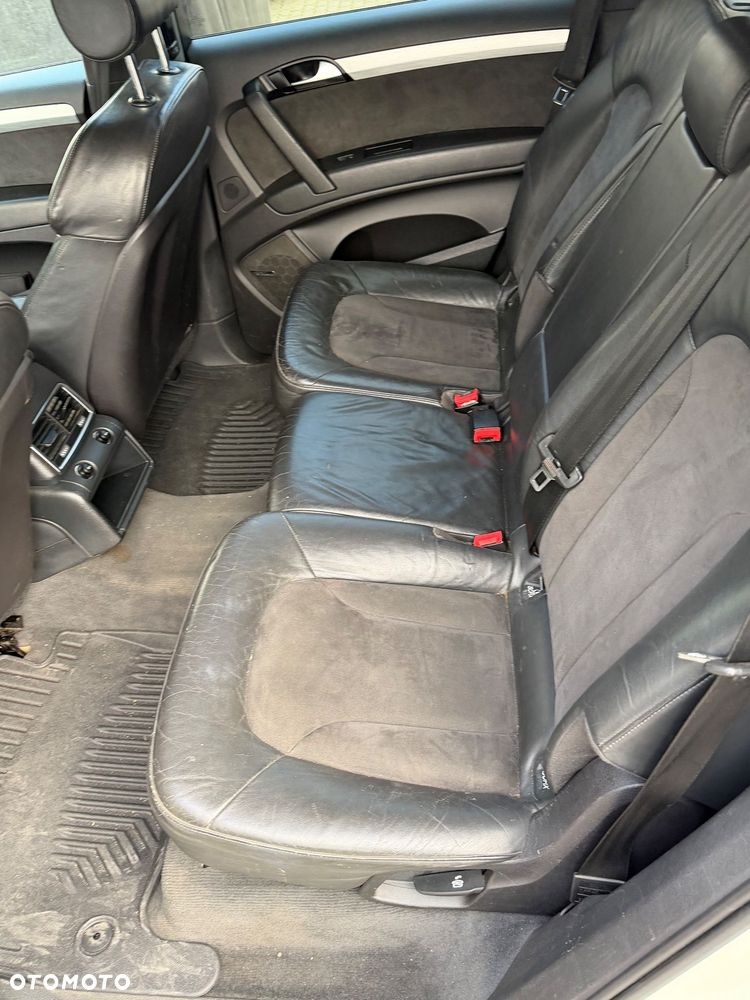 Audi Q7 3.0 TDI Quattro Tiptr - 25