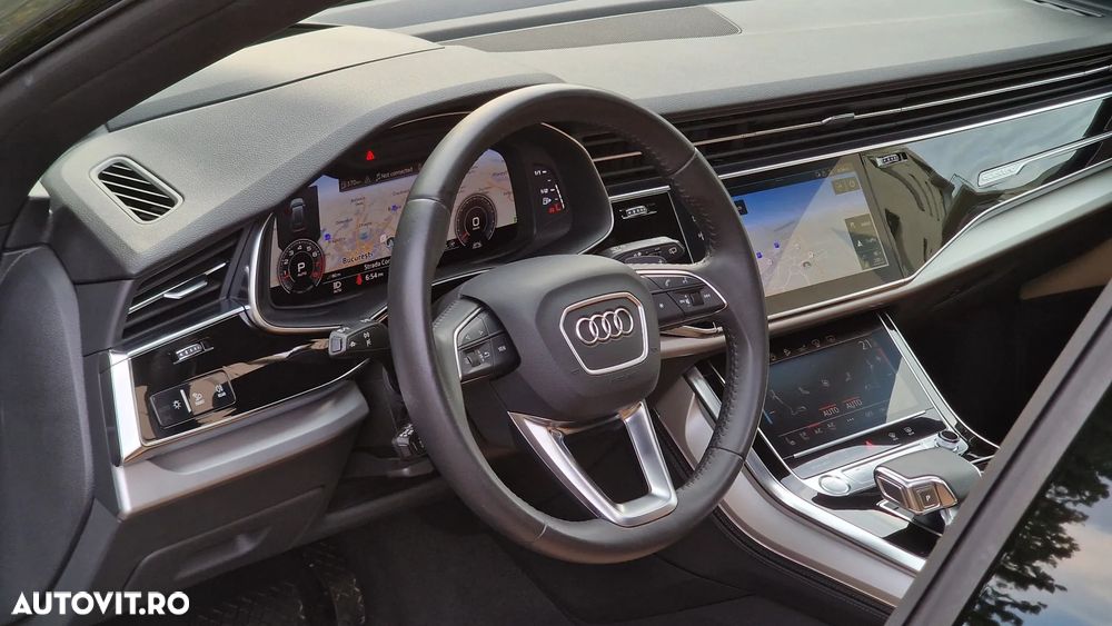 Audi Q8 SUV TFSI quattro 250 kW tiptronic S line business - 4