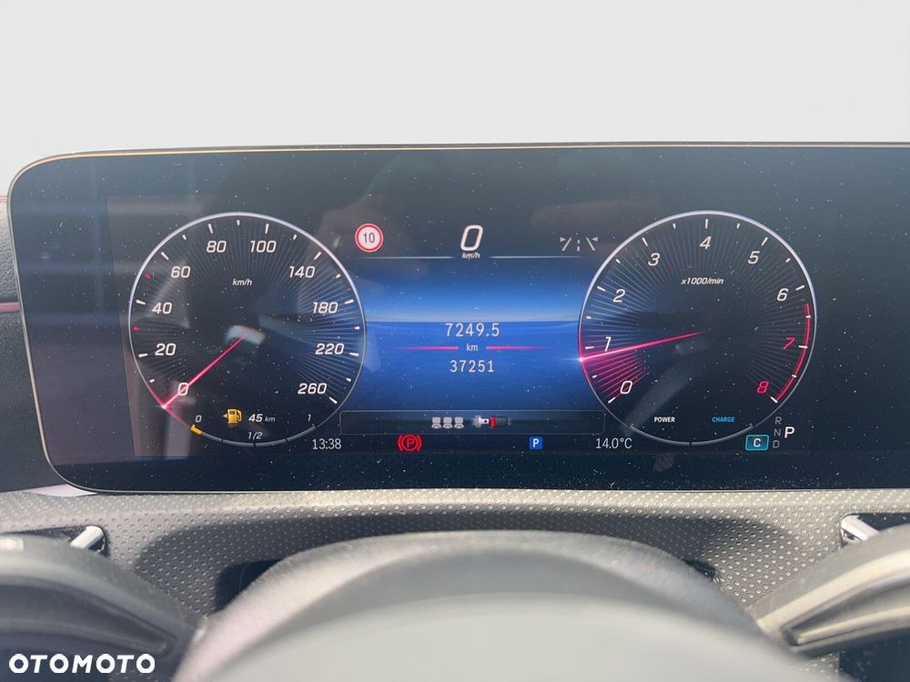 Mercedes-Benz CLA 180 mHEV AMG Line 7G-DCT - 13