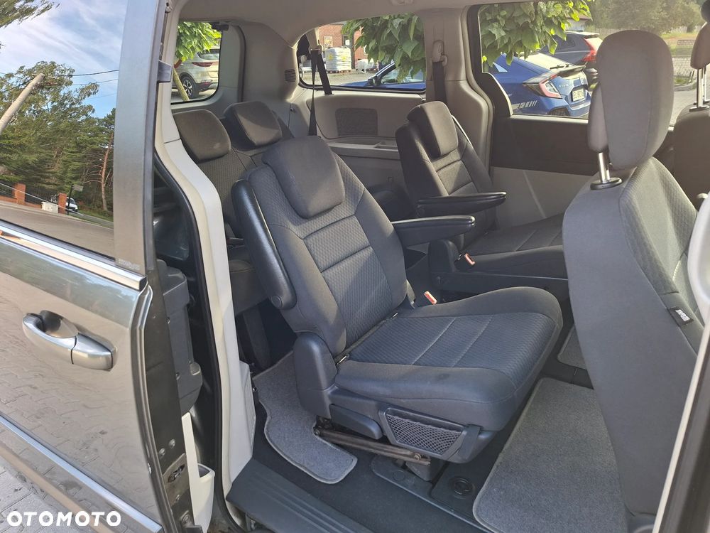 Chrysler Grand Voyager - 7