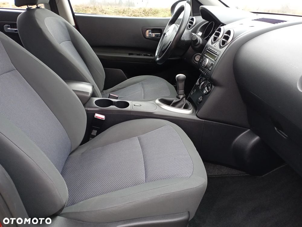 Nissan Qashqai - 16
