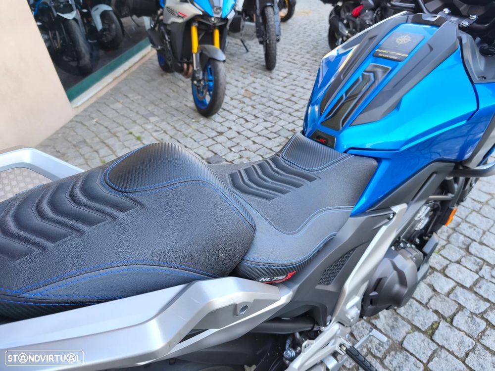 Honda NC750X DCT Full Extras - 6