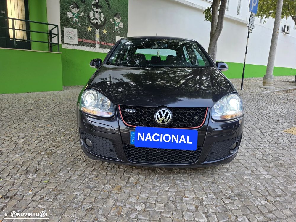 VW Golf - 1