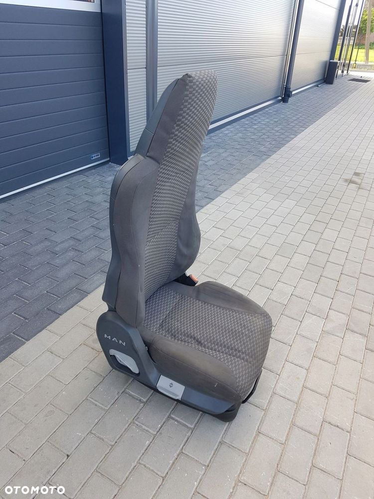 FOTEL SIEDZENIE SIEDZISKO PASAŻERA PRAWY MAN TGA TGX TGS TGL TGM - 3