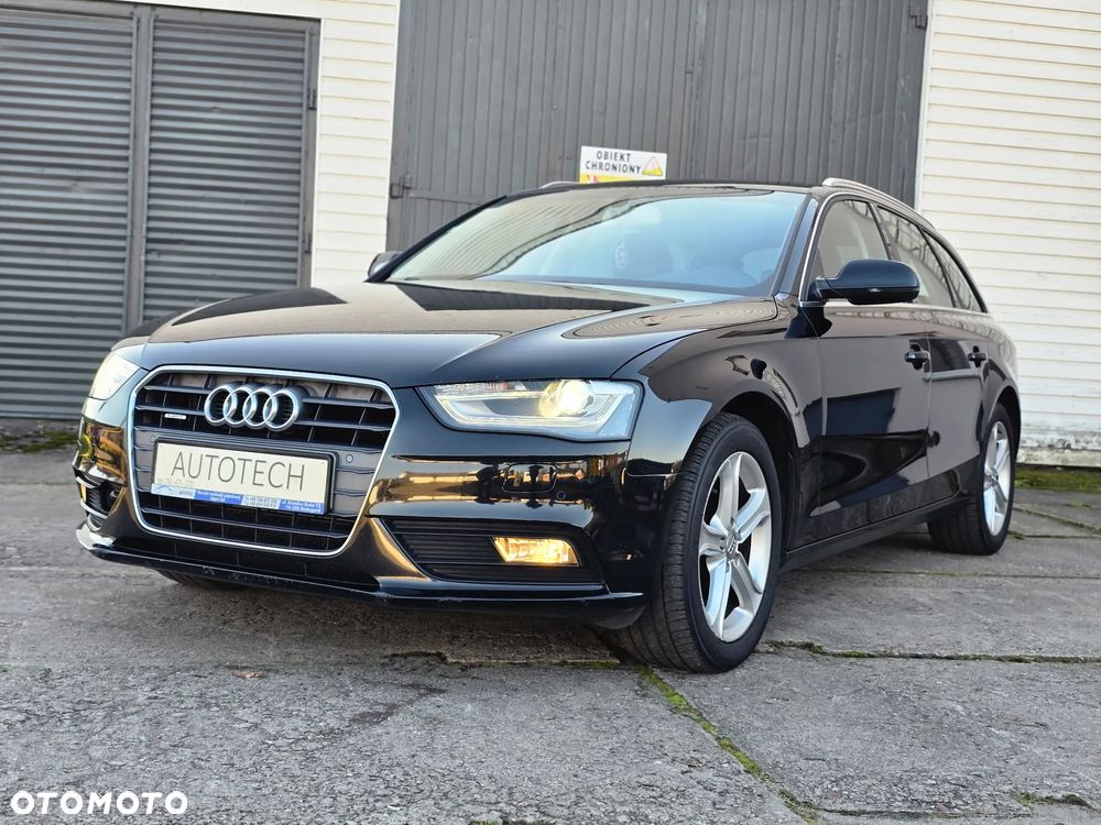 Audi A4 Avant 2.0 TDI Quattro Design S tronic - 21