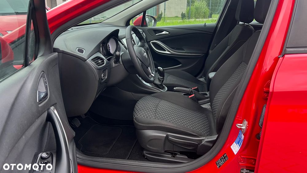 Opel Astra - 17