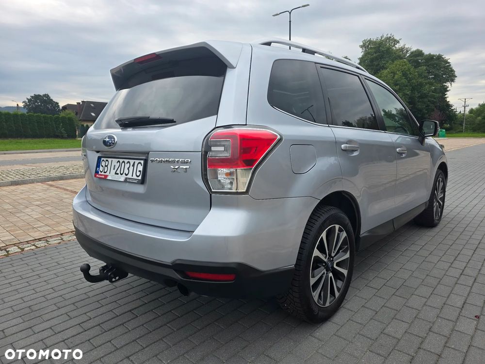 Subaru Forester 2.0 XT Platinum Lineartronic - 9