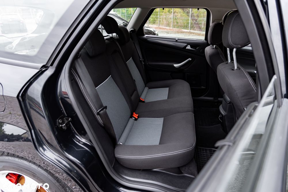Ford Mondeo 2.0 TDCi Trend - 22