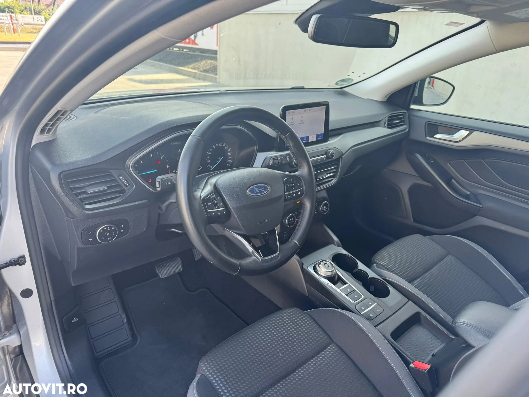 Ford Focus - 9