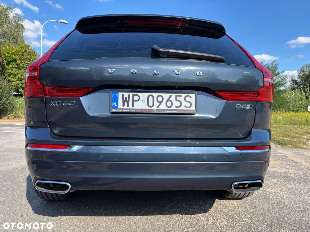 Volvo XC 60 B4 D AWD Inscription - 22