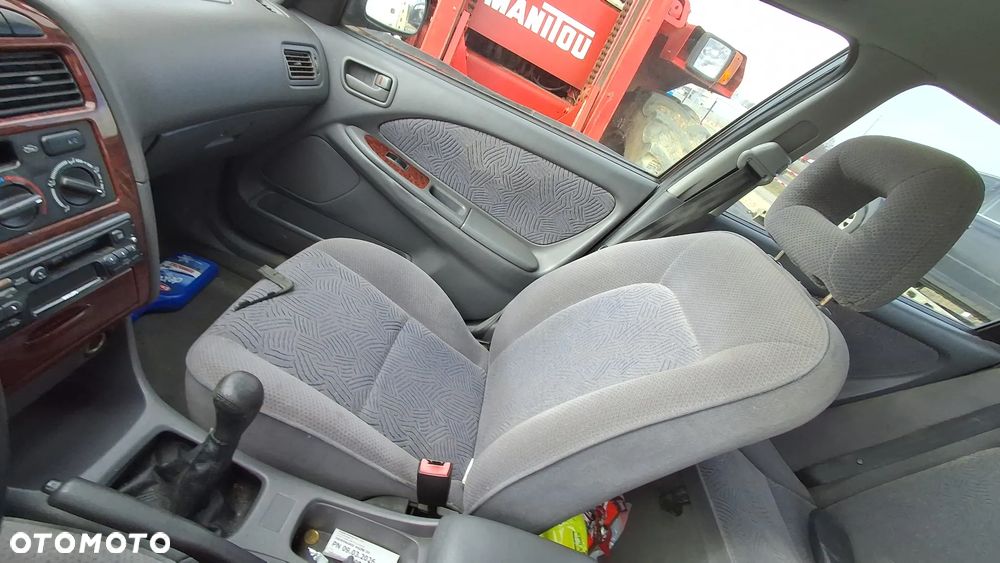 TOYOTA AVENSIS T22 FOTEL LEWY KIEROWCY PRAWY PASAŻERA PRZEDNI PRZÓD nr. 59/3 - 3
