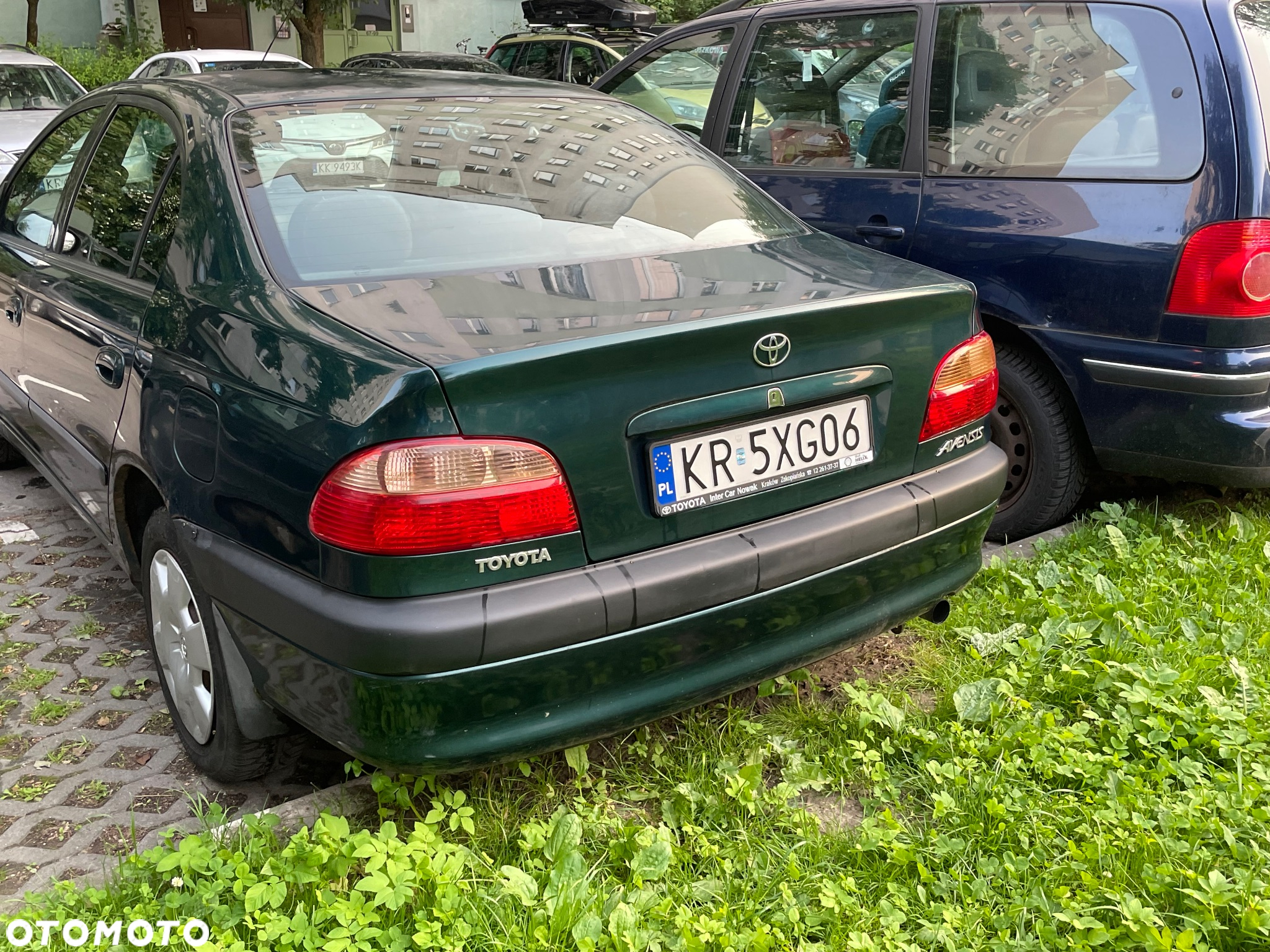 Toyota Avensis 2.0 VVT-i Sol - 12