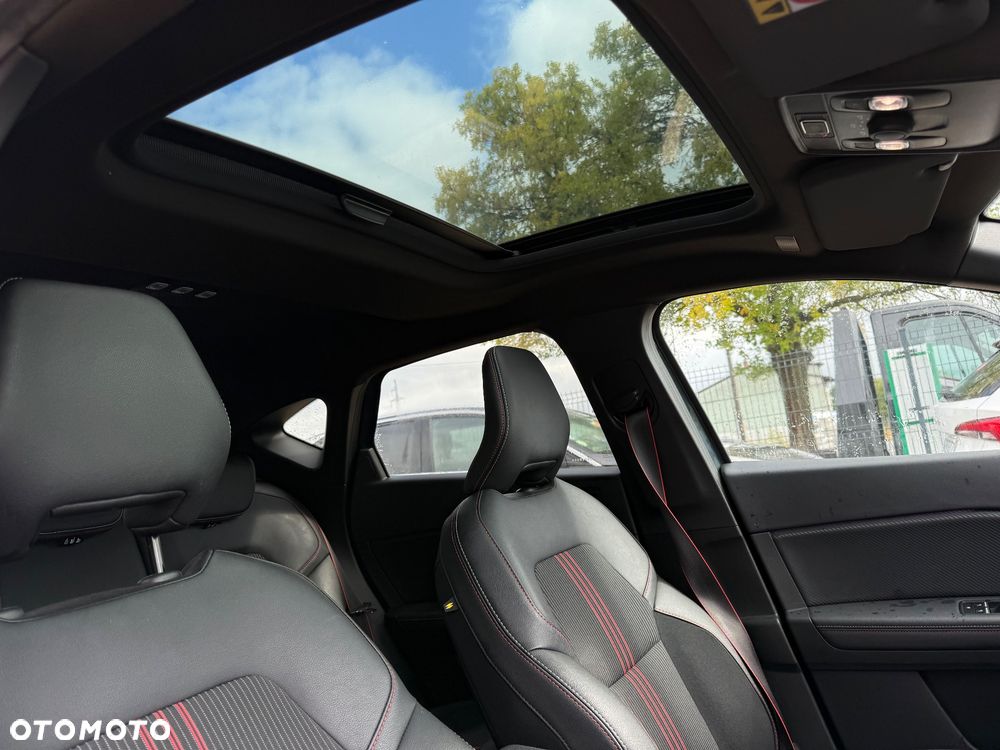 Renault Captur - 11