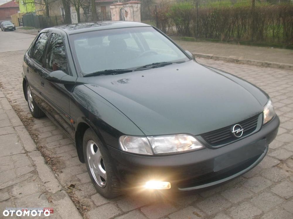 Opel Vectra - 1