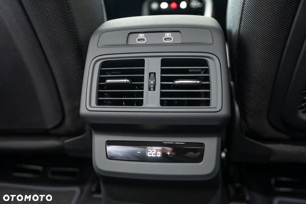 Audi Q5 Sportback - 18